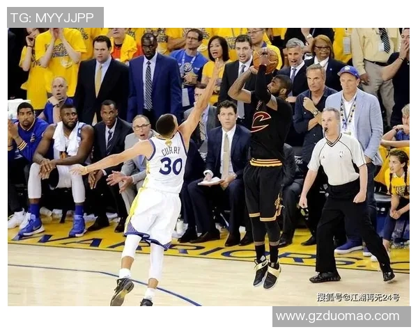 2015年NBA总决赛勇士与骑士的巅峰对决与传奇时刻回顾 2015年NBA总决赛勇士与骑士的巅峰对决与传奇时刻回顾