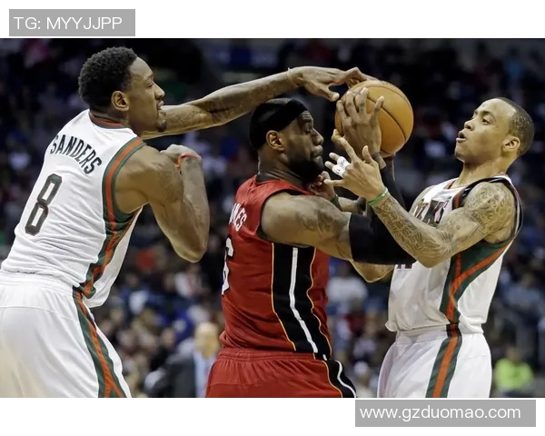 2020年NBA季后赛热火对雄鹿精彩直播回顾与分析 2020年NBA季后赛热火对雄鹿精彩直播回顾与分析